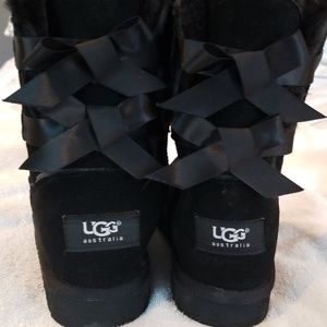 Black Uggs